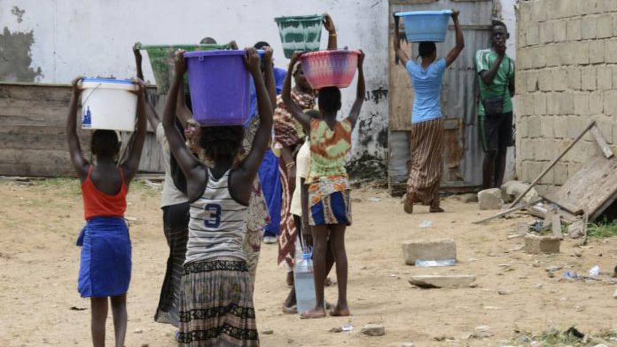 L'accès à l'eau, un défi dans les pays pauvres d'Afrique de l'Ouest.