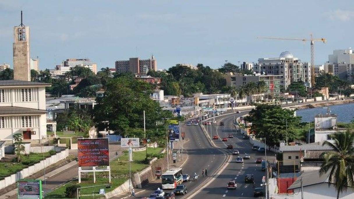 Un boulevard à Libreville. 