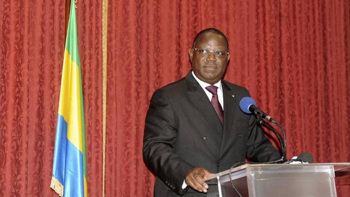 Franck Emmanuel Issoze Ngondet, premier ministre du Gabon. 