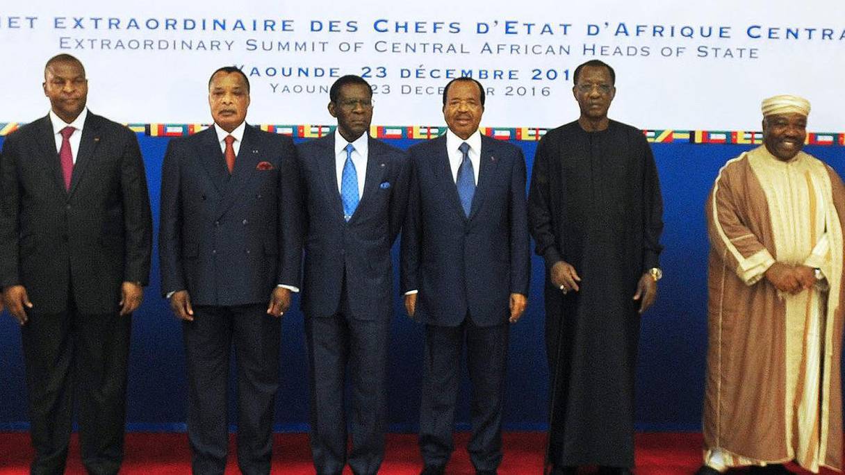 Les six Chefs d'Etat de l'une des trois communautés économiques de l'Afrique centrale. 