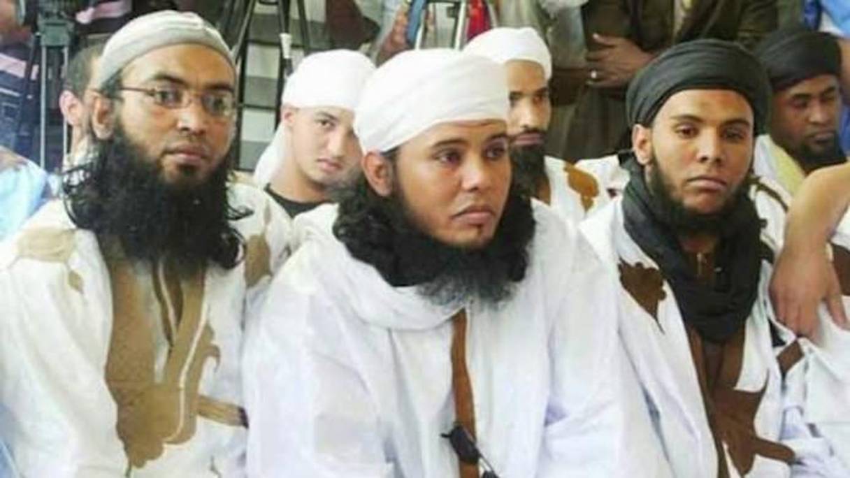 Salafistes mauritaniens avec Khadim ould Semam au centre.
