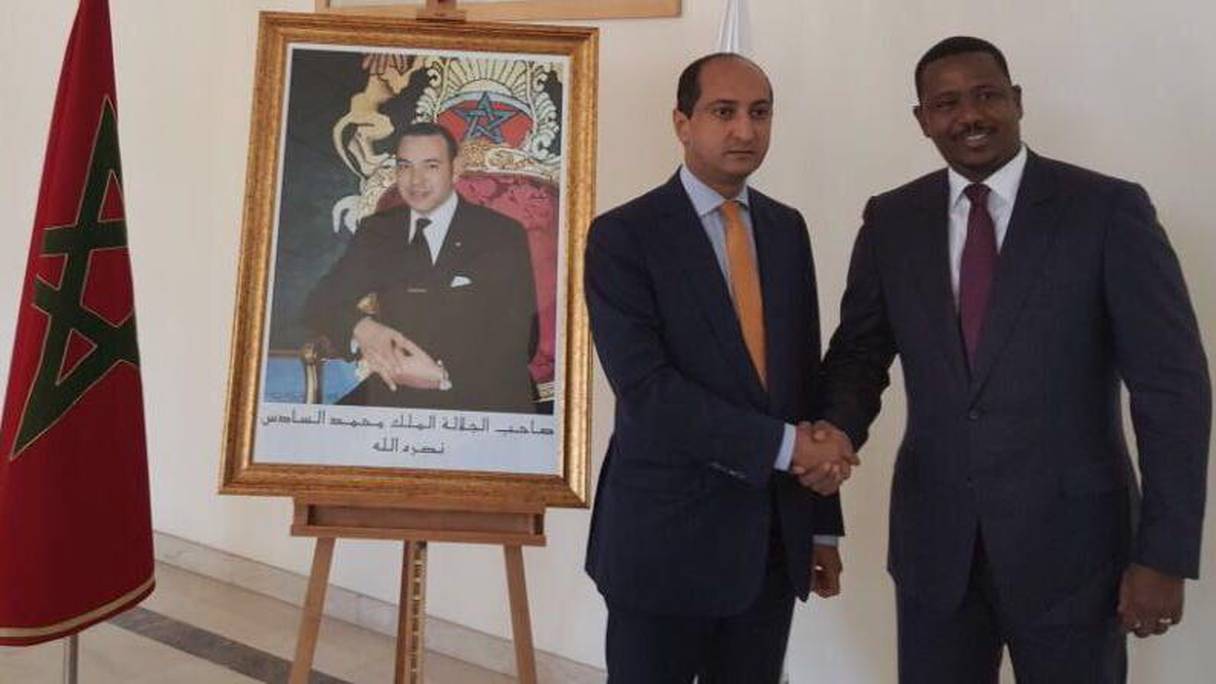 Mohamed Methqal, DG de l'AMCI, et Dr Djama Elmi Okieh, ministre de la Santé de Djibouti