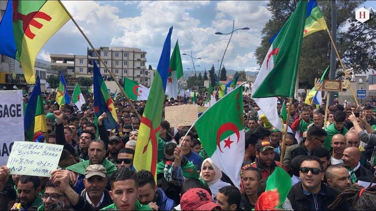 Manifestation populaire à Bejaïa, en Kabylie.