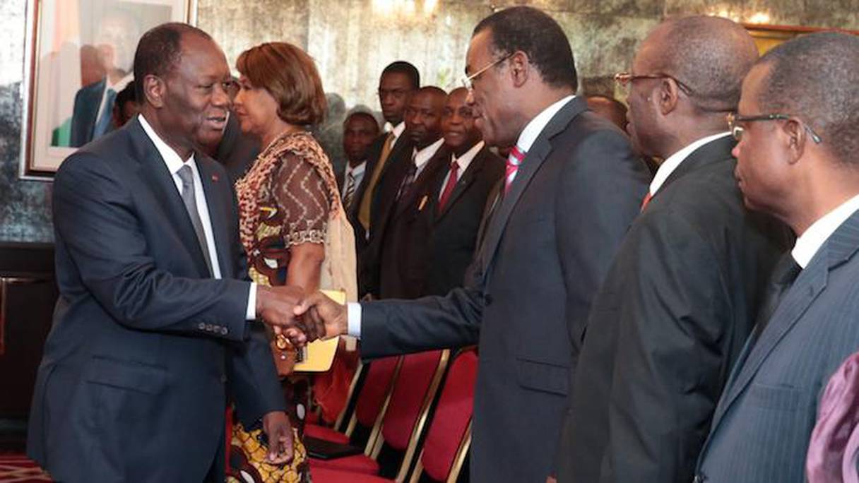 Le président Alassane Ouattara recevant les leaders de l'opposition. 