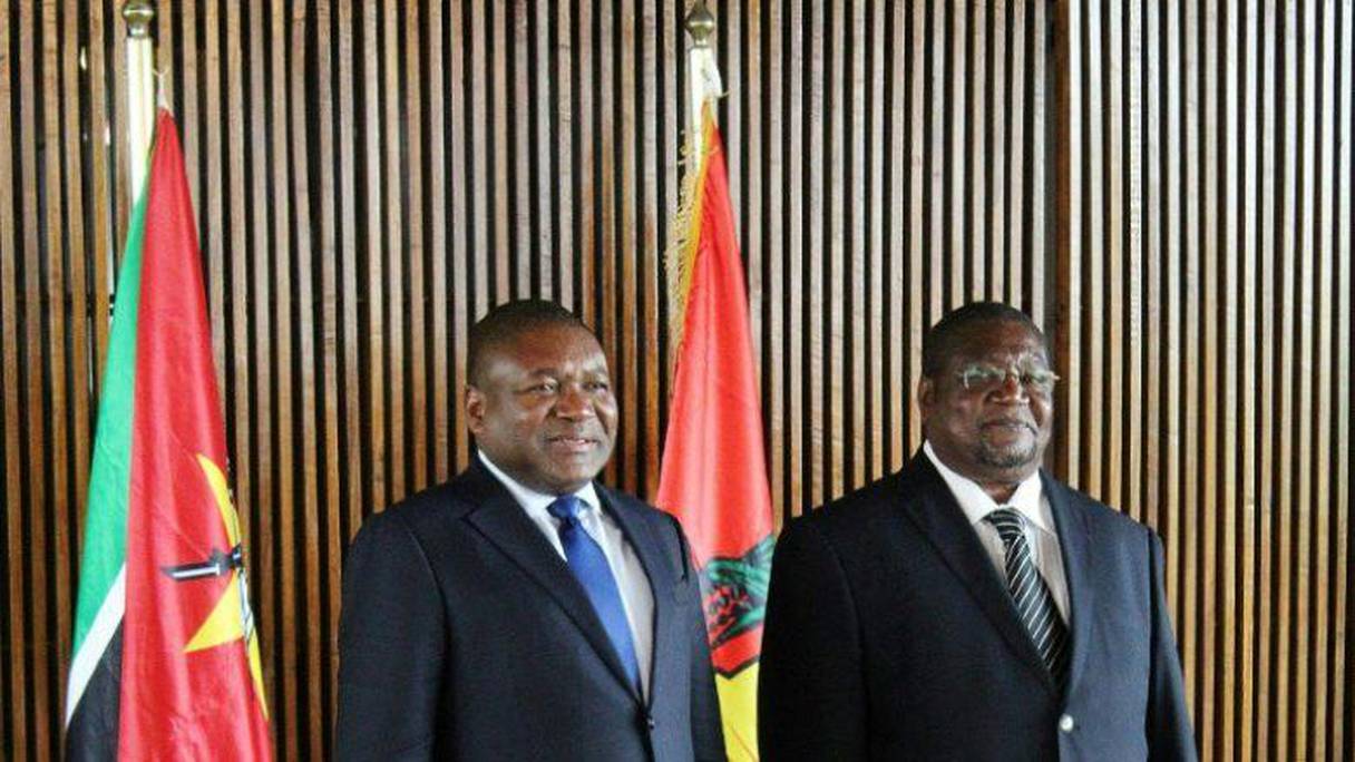 Le président du Mozambique, Filipe Nyusi, et le chef de la Renamo, Ossufo Momade.