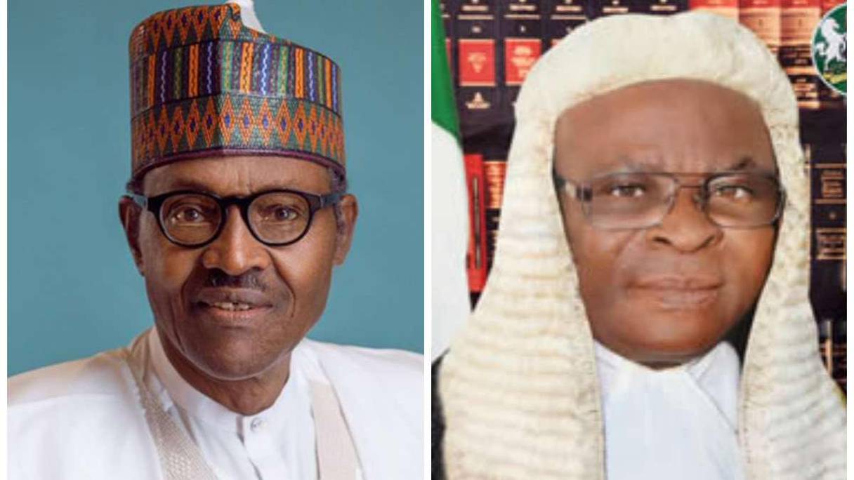 Muhammadu Buhari, président du Nigeria, et Walter Onnoghen, président de la Cour suprême du Nigeria.