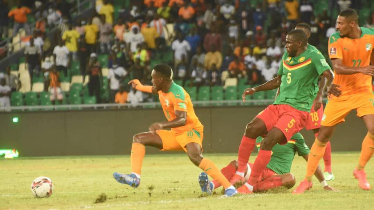 La Côte d'Ivoire a battu le Cameroun sur un score de 2 à 1.