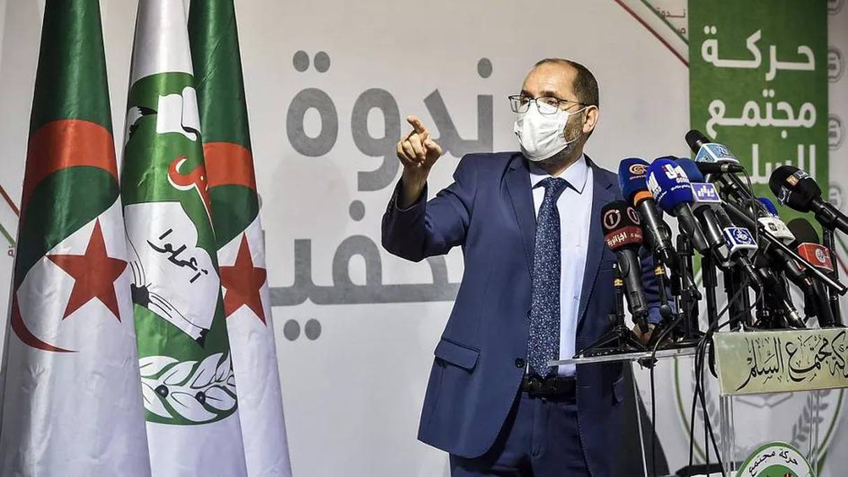 Abderrazak Makri, chef du parti islamiste Mouvement de la société pour la paix (MSP), à Alger, le 7 juillet 2020. 