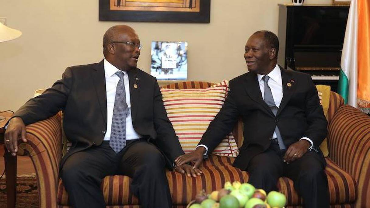 Le président burkinabé Roch Christian Kaboré et le président ivoirien Alassane Ouattara.