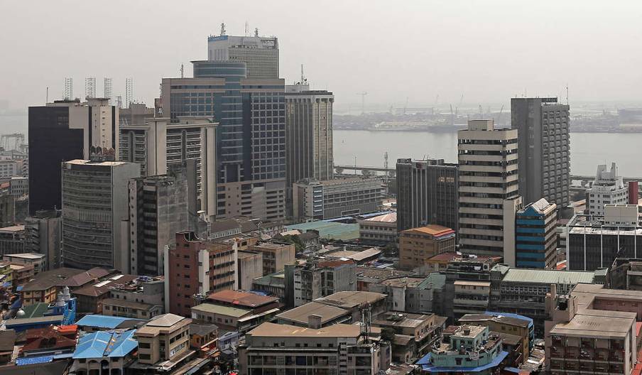 Nigeria: le parti au pouvoir conserve Lagos après des élections sous tension