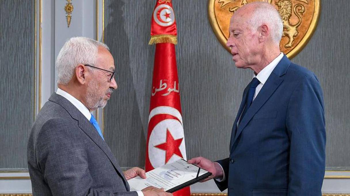 Le président du Parlement Rached Ghannouchi et le président de la république Kaïs Saïed.  