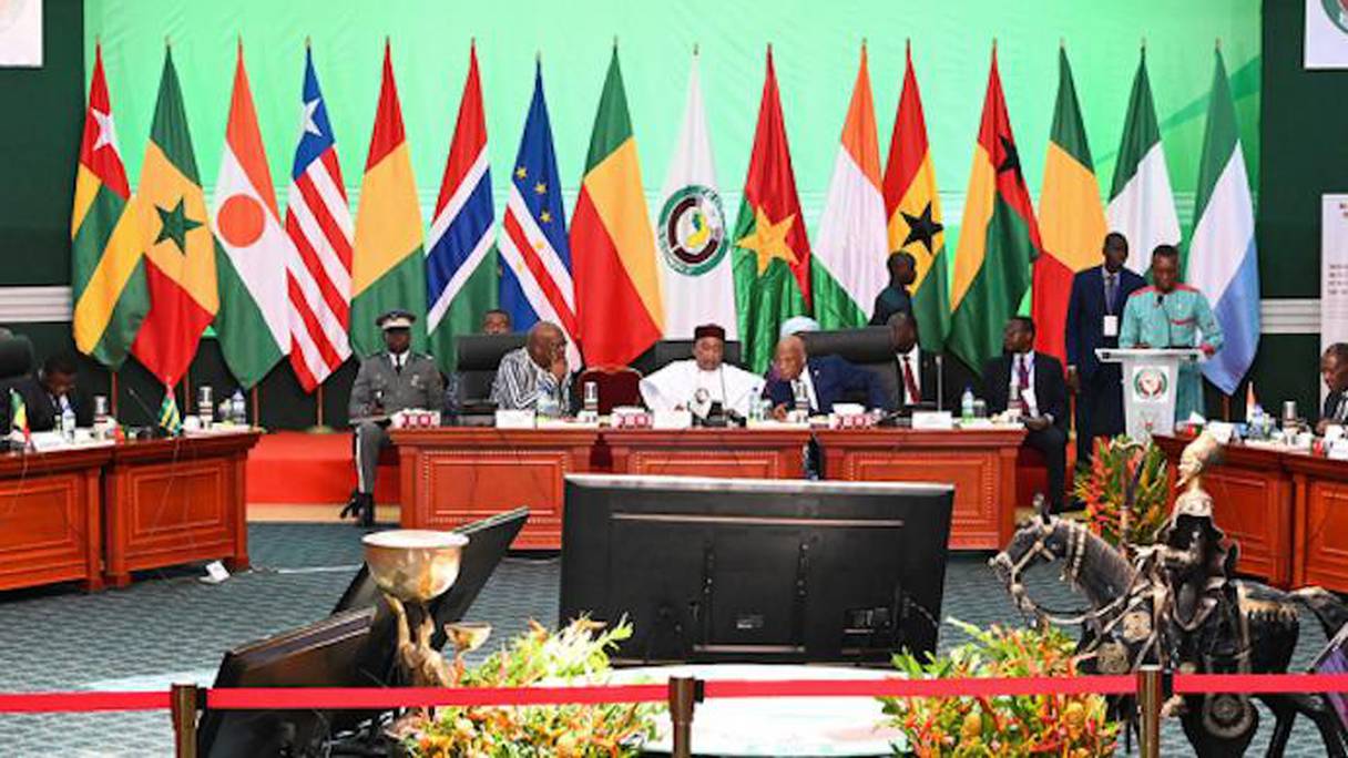 Le président Mahamadou Issoufou, président en exercice de la CEDEAO, lors d'une vidéoconférence de l'organisation.