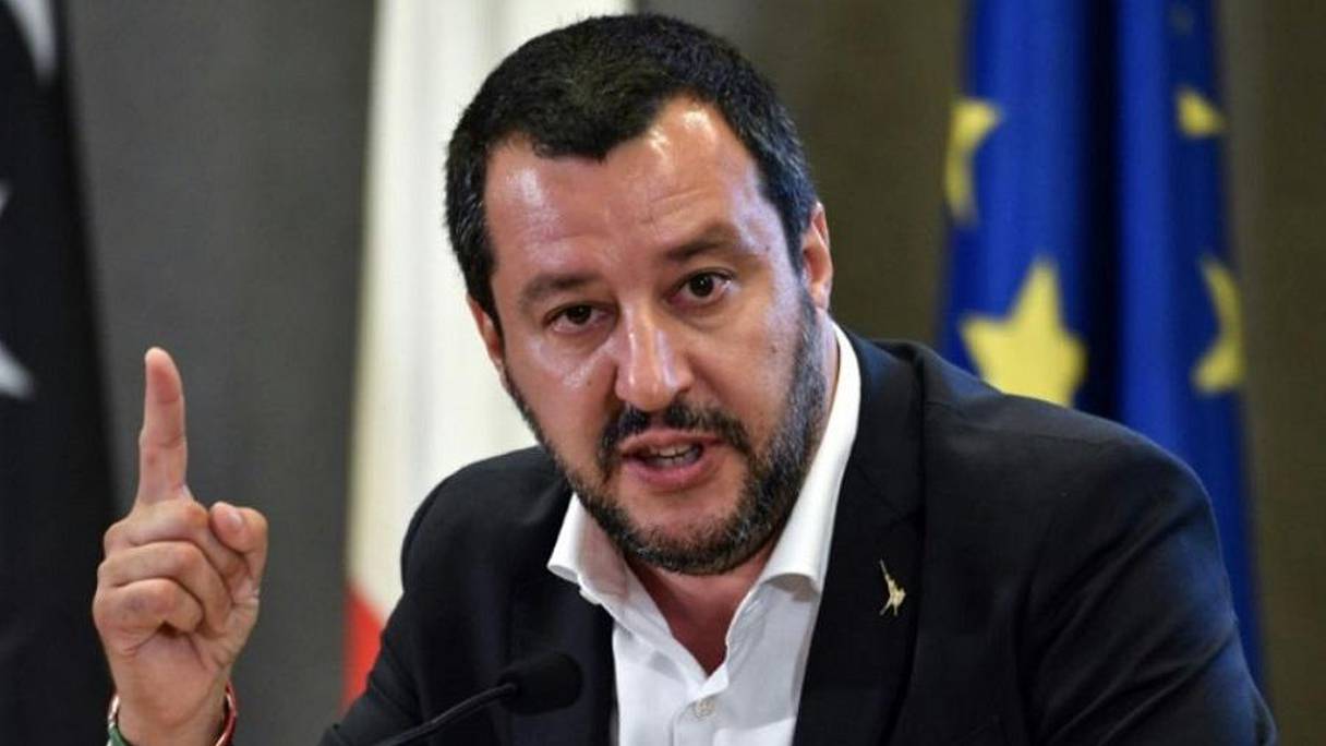 Matteo Calvini, le ministre italien de l'Intérieur: "Pourtant, ils ne sont pas issus de pays en conflit". 