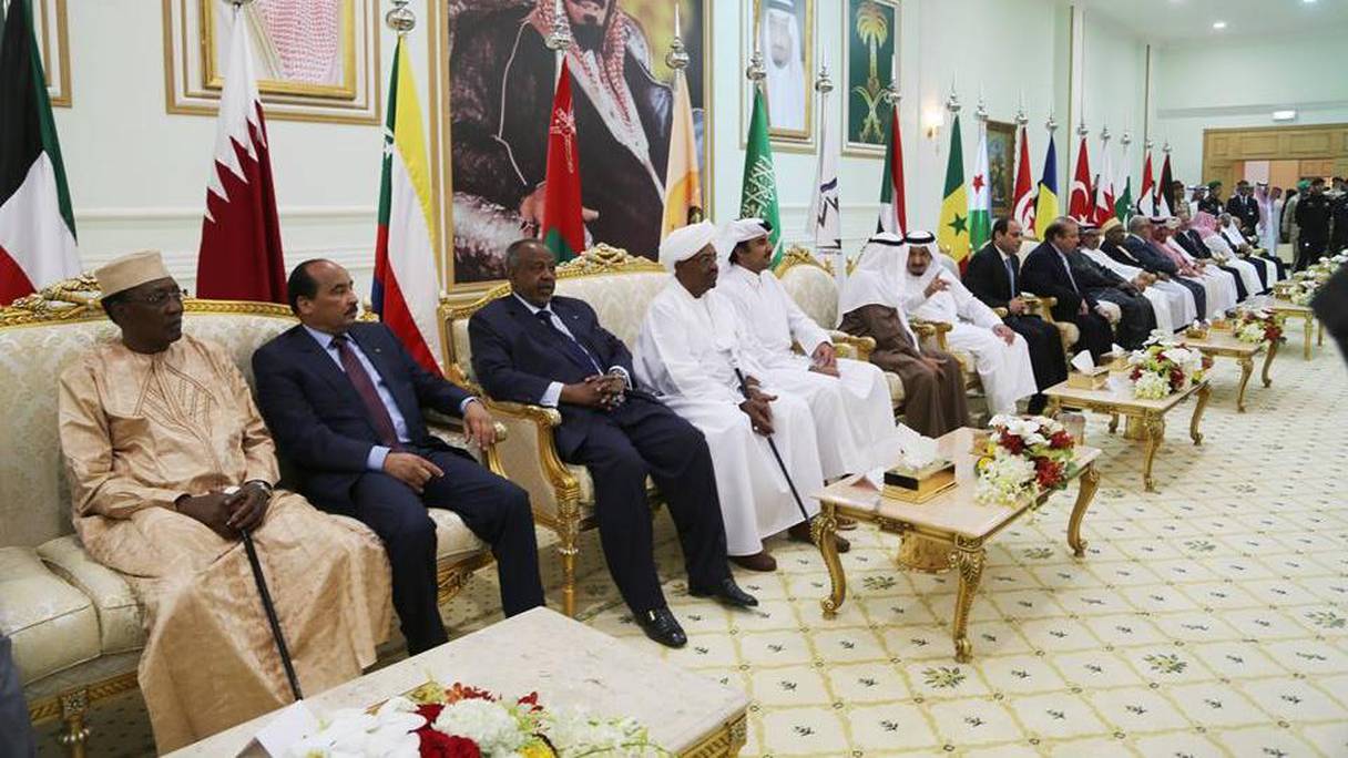 Les dirigeants présents au 27e sommet de la Ligue arabe.