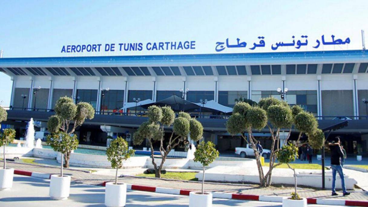 Aéroport international de Tunis Carthage. 