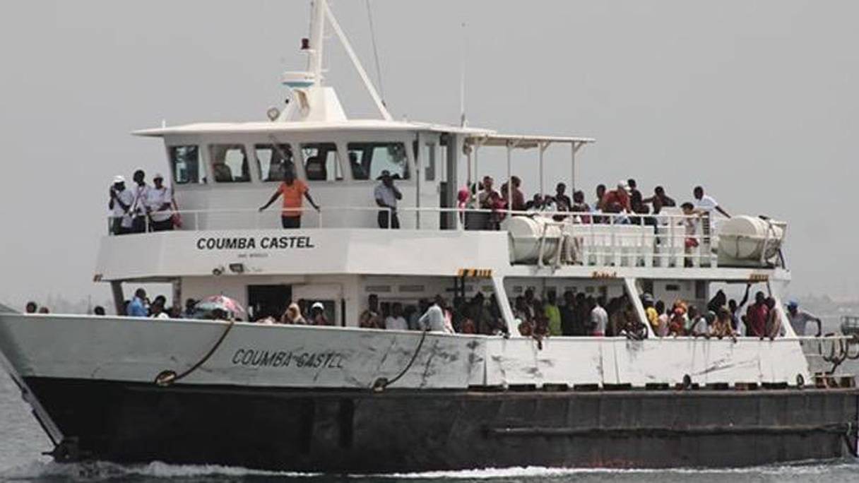 "Coumba Castel, la chaloupe Dakar - Gorée qui porte le nom du génie protecteur de l'Ile