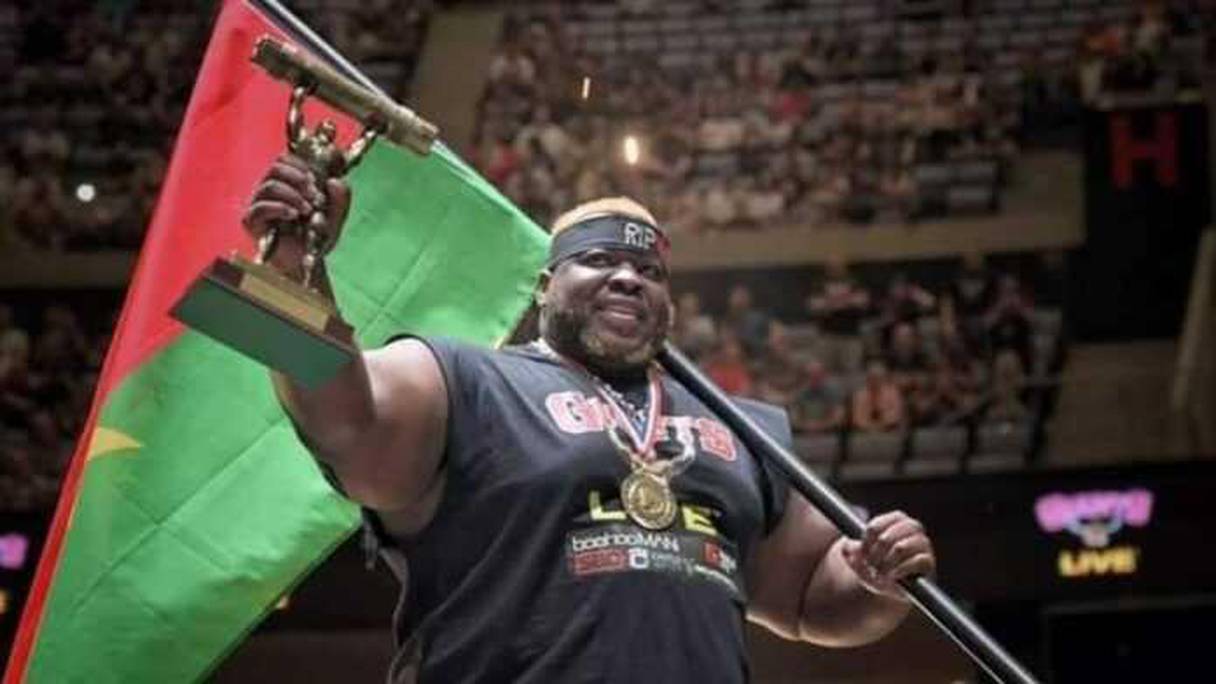 Le Burkinabè Iron Biby, auréolé du titre d'homme le plus fort du monde.