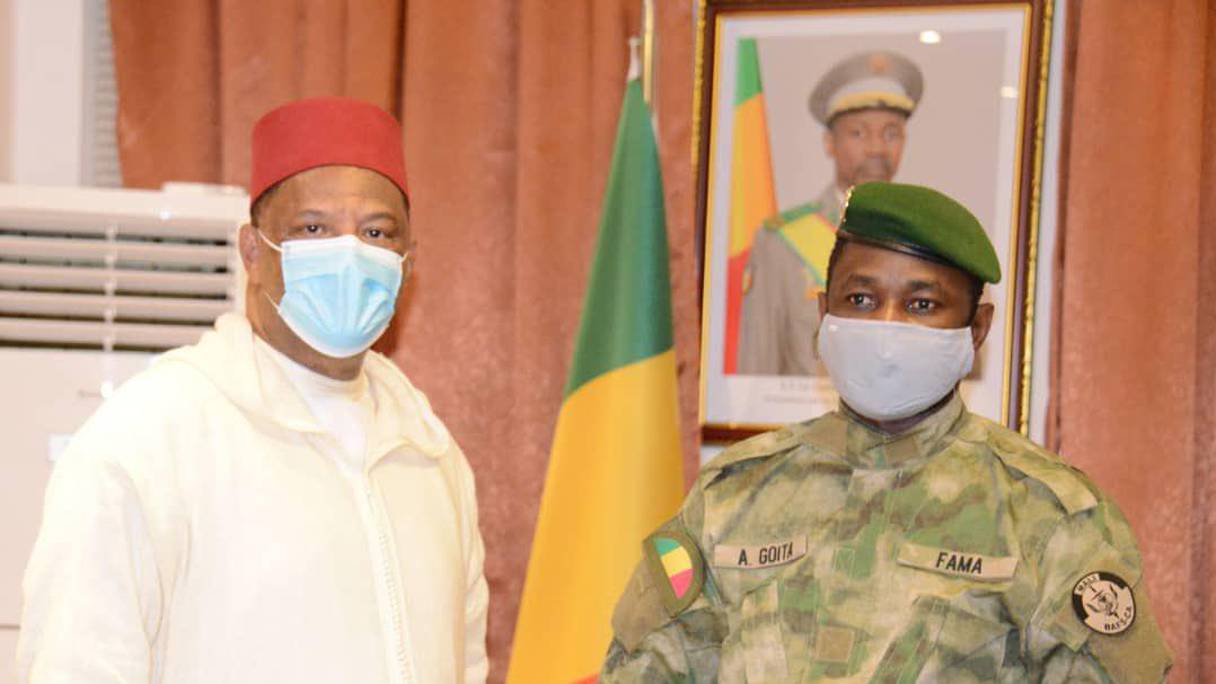 Le Président de la Transition malienne, le Colonel Assimi GOÏTA, Chef de l’État, a accordé, ce mardi 28 décembre 2021, une audience à l’Ambassadeur du Maroc, Hassan NACIRI. 