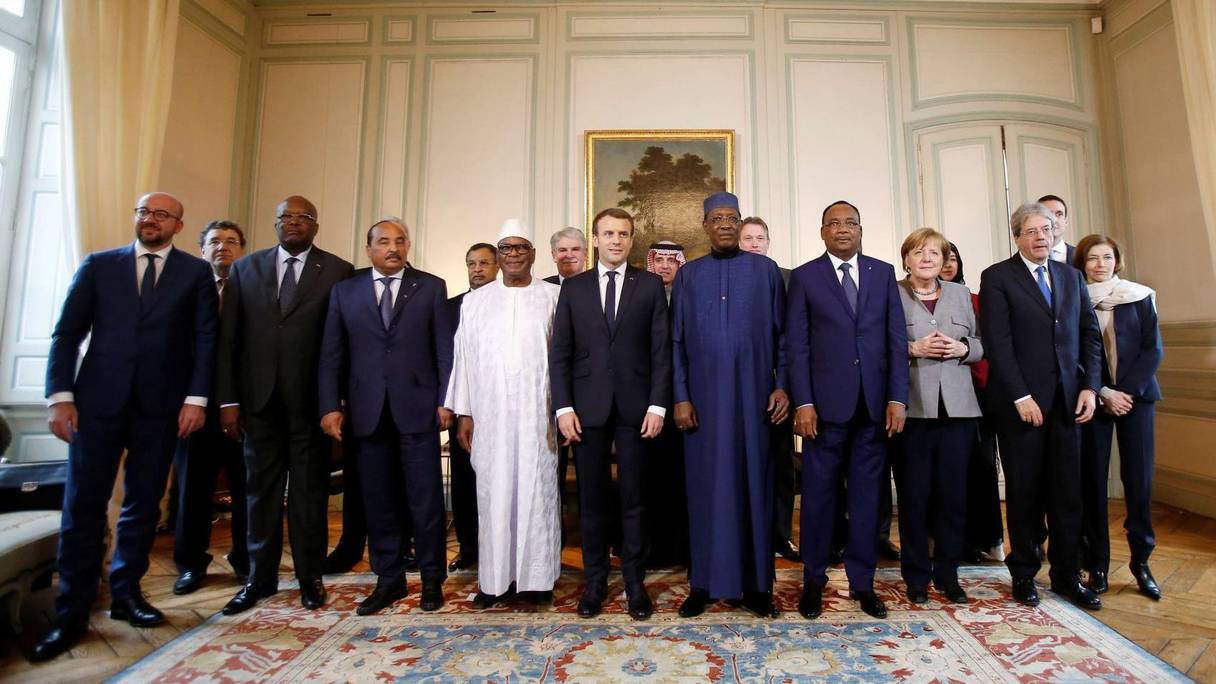 "L'Algérie est la bienvenue au sein du G5 Sahel", selon Emmanuel Macron, mais visiblement le message ne passe pas à Alger. 