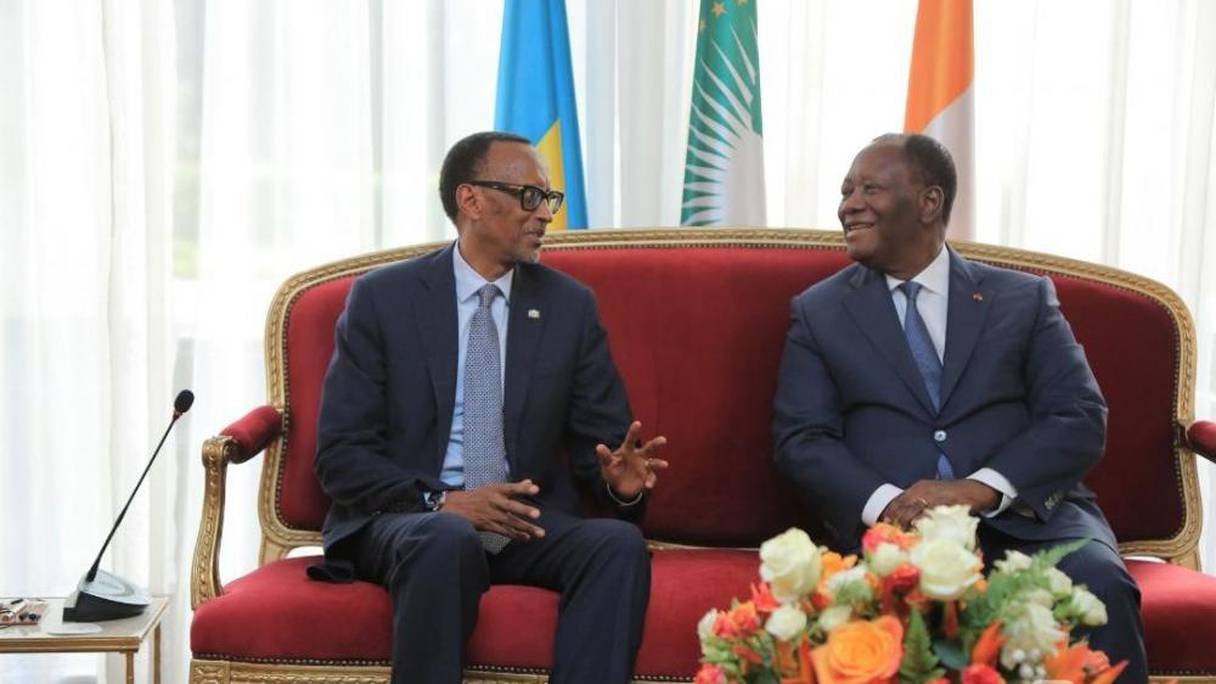 Paul Kagame, président du Rwanda, et Alassane Dramane Ouattara, président de la Côte d'Ivoire. 