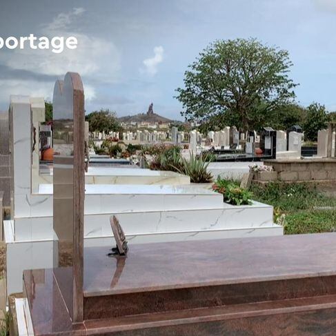 Vidéo. Covid-19: à Dakar, les cimetières n'ont "jamais autant enterré de morts"