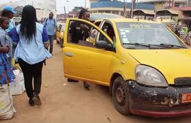 Cameroun: face au fléau de la surcharge des taxis, le ministère des Transports serre la vis