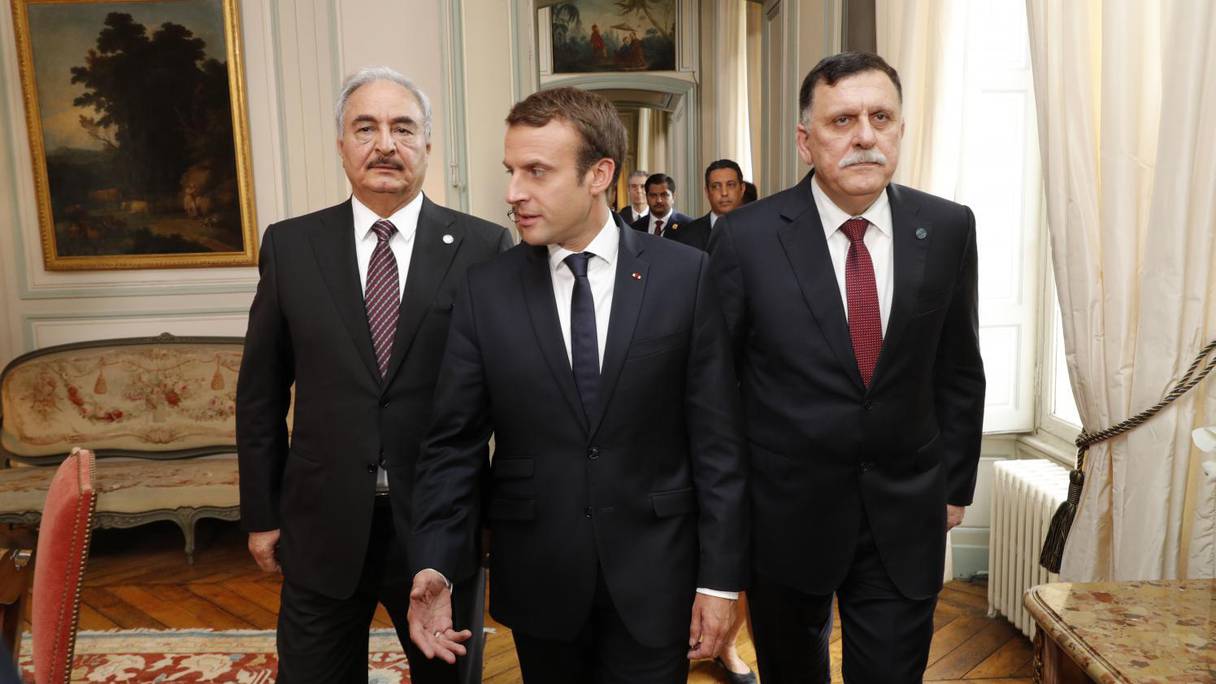 La déclaration de Seine-Saint Cloud initiée par Emmanuel Macron n'aura pas tenu bien longtemps. Haftar et Serraj se tournent désormais vers Moscou et Le Caire.