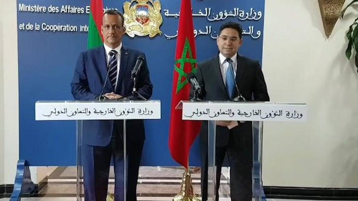  Nasser Bourita, ministre des Affaires étrangères et de la coopération internationale du Maroc, et son homologue mauritanien Ismail Ould Cheikh Ahmed.

