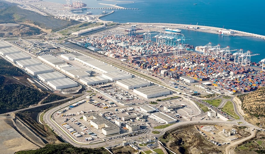 Vue aérienne du port Tanger Med.