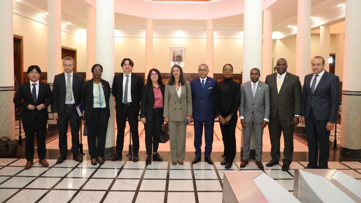 La ministre Nadia Fettah Alaoui et les administrateurs de la BAD.