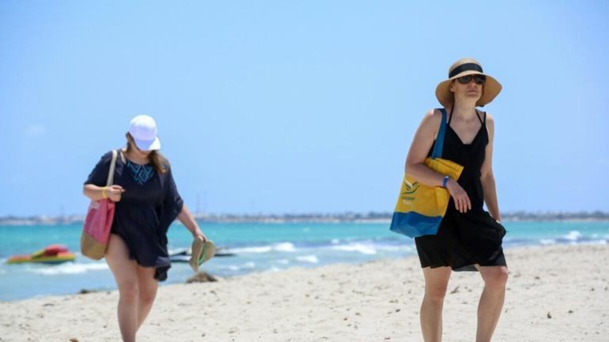 L'île de Djerba voit arriver les premiers touristes en Tunisie depuis février dernier.