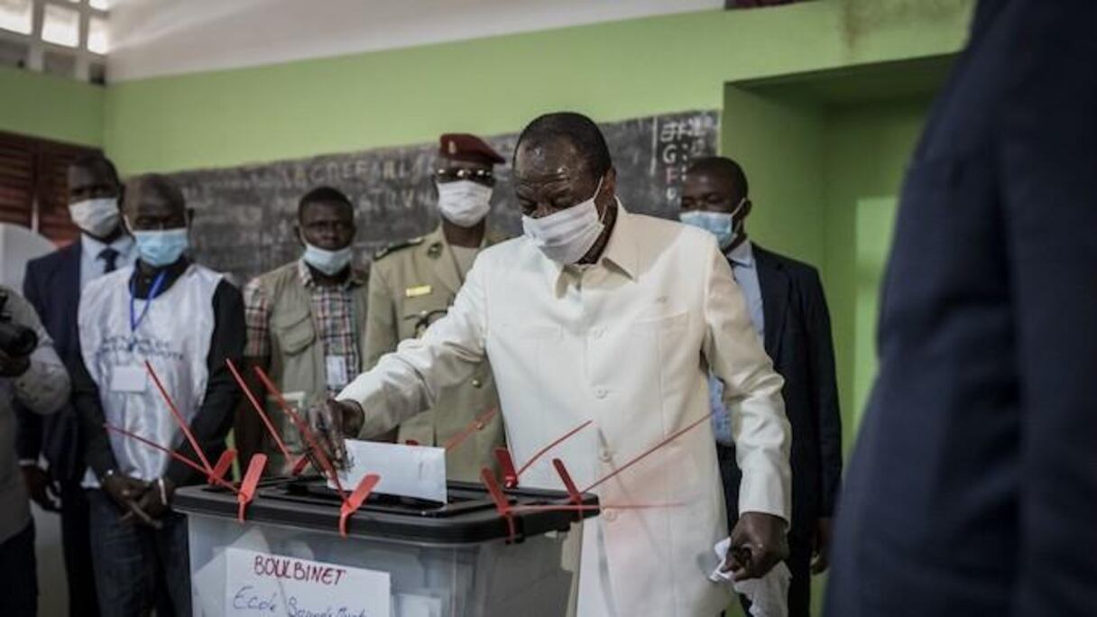 Alpha Condé, déclaré vainqueur avec une large majorité dès le premier tour.