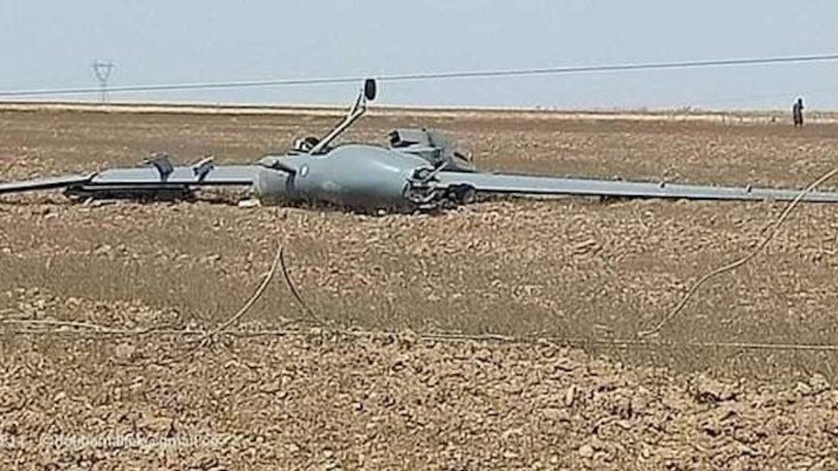 Chute d'un drone algérien près de la base aérienne de Bir Rogaa dans la Wilaya d’Oum el-Bouaghi.