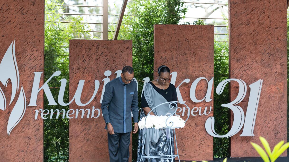 Le président Paul Kagame et la première Dame, Jeannette Kagame à l'ouverture de la 31e commémoration du génocide contre les Tutsi.