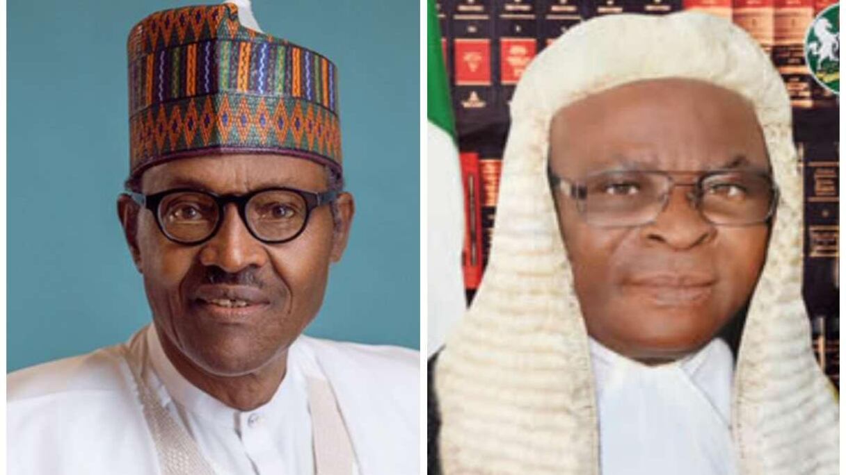 Muhammadu Buhari, président du Nigeria, et Walter Onnoghen, président de la Cour suprême du Nigeria.