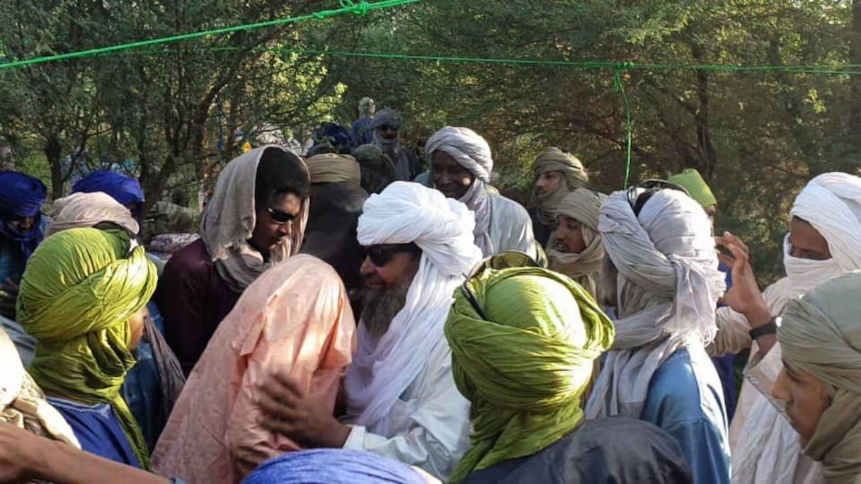 Le chef djihadiste Iyag Ag Ghaly, entouré de ses lieutenants, fête le retour des combattants libérés et demande à ses soldats de multiplier les prises d'otages qui sont beaucoup plus rentables que les attaques.