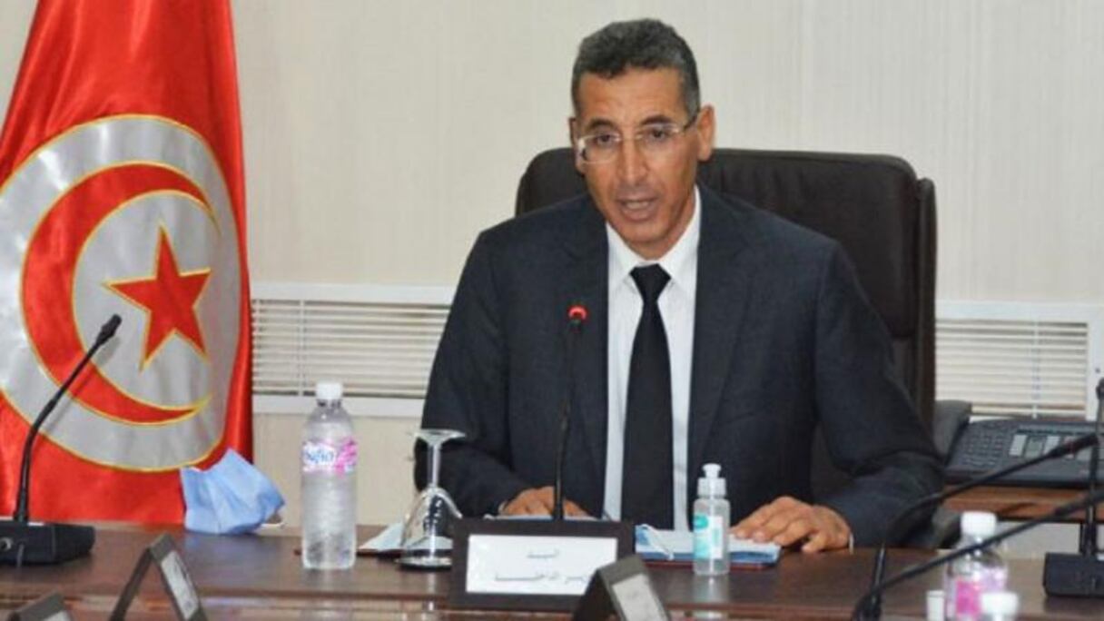 Taoufik Charfeddine démis de ses fonctions.