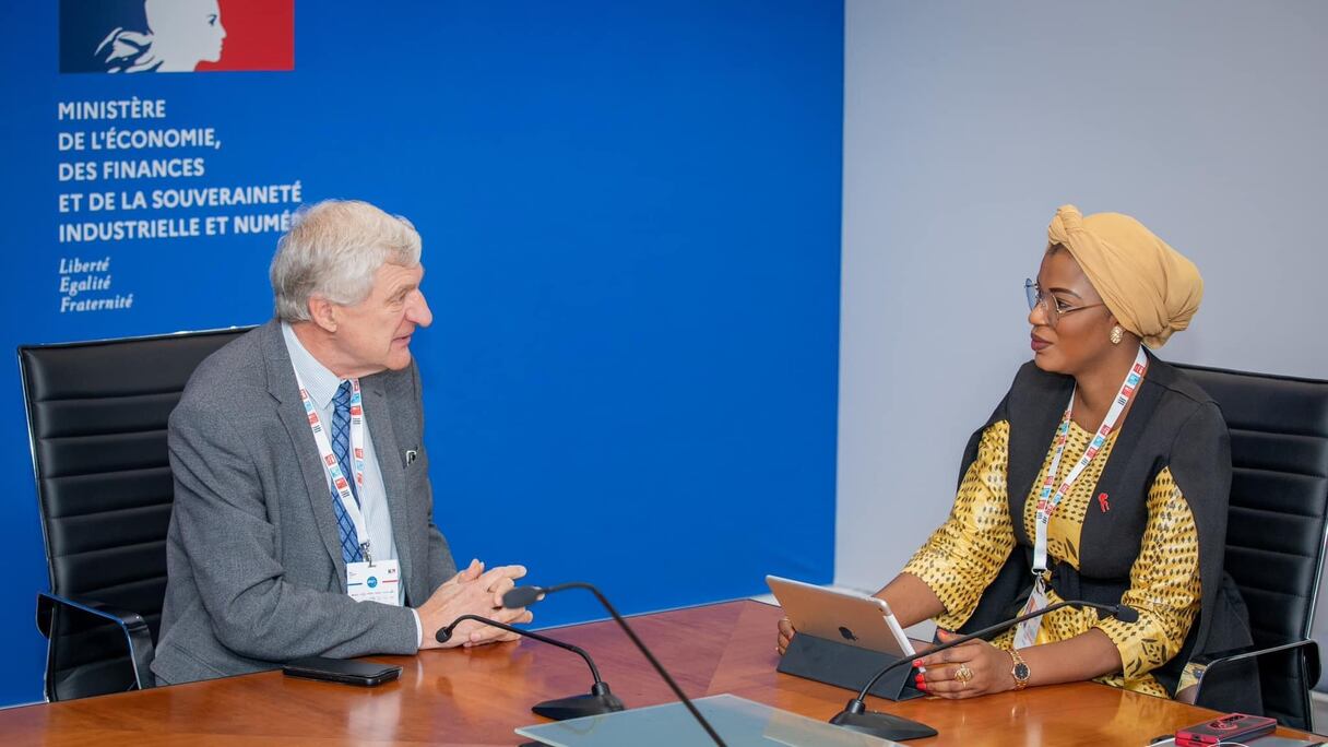 Diaka Sidibé, ministre guinéenne de l’Enseignement supérieur, au forum de Paris.