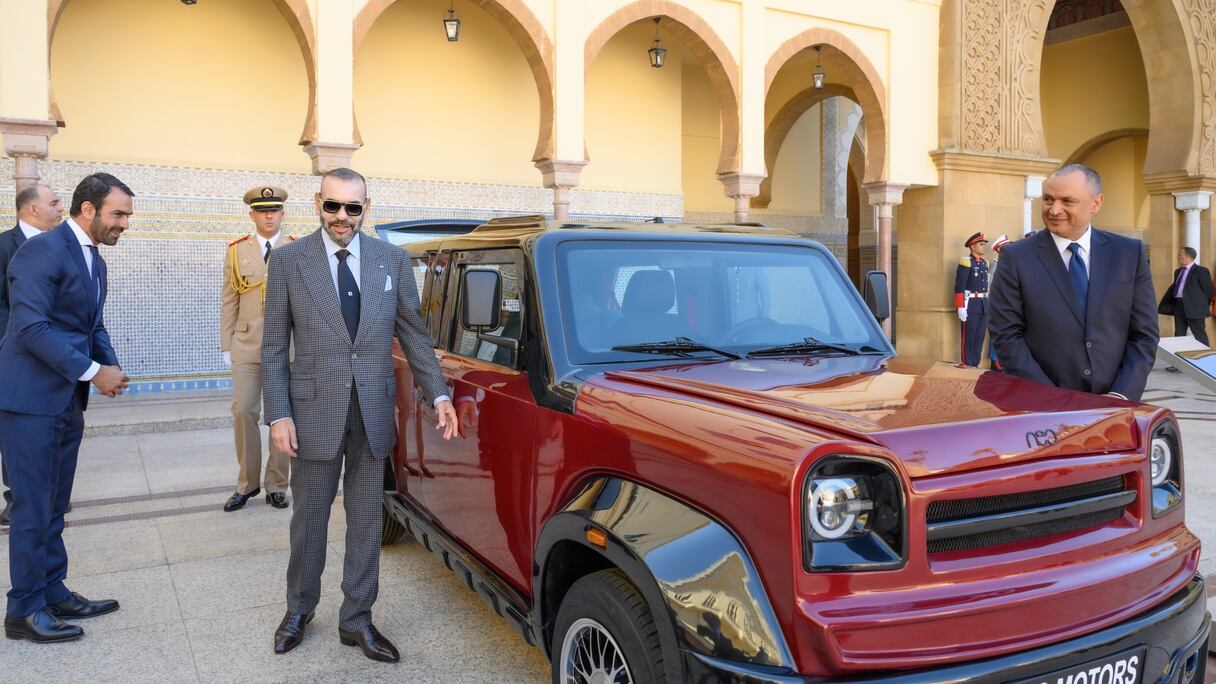 Lors de la présentation présidée par le Roi Mohammed VI du modèle de la voiture du premier constructeur marocain et du prototype d’un véhicule à hydrogène développé par un Marocain, lundi 15 mai à Rabat.