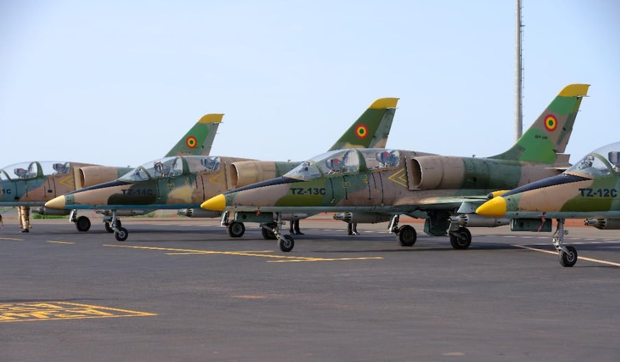 Quelques-uns des avions acquis par le Mali.