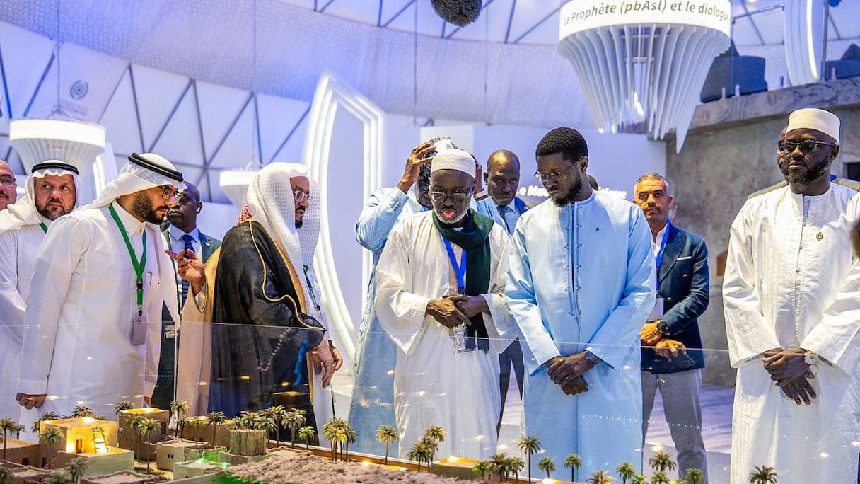 Le président Bassirou Diomaye Faye, à l'inauguration, le 27 février 2025, du Musée de la biographie du Prophète Mouhamed et de la civilisation islamique.