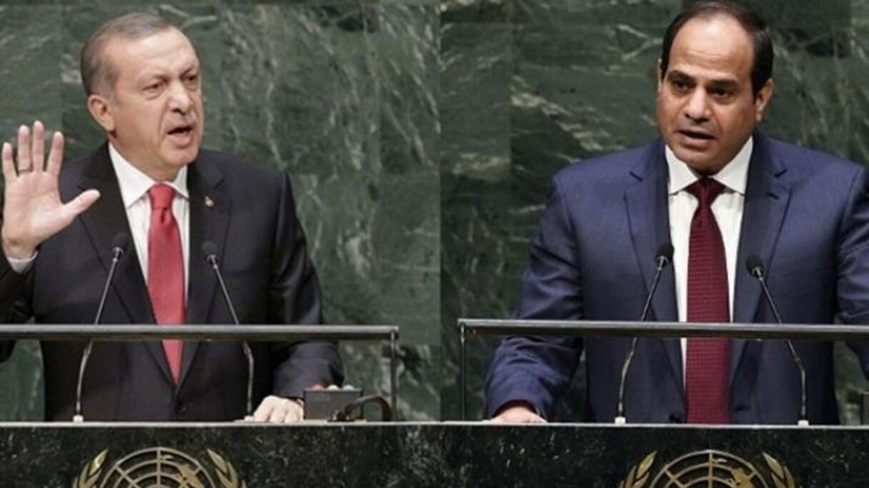 Le président turc Erdogan et son homologue égyptien al-Sissi.