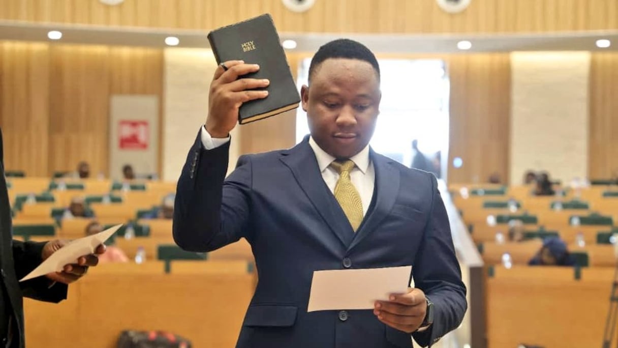 Takudzwa Ngadziore.