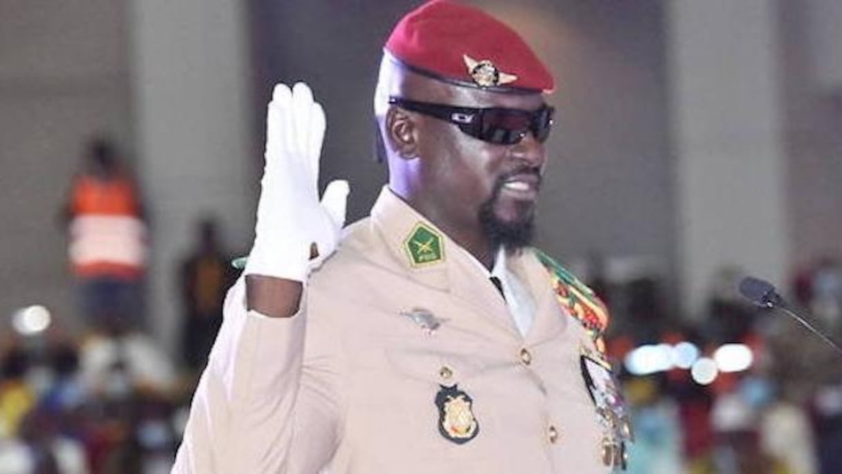 Prestations de serment de Mamady Doumbouya en tant que président de Guinée.