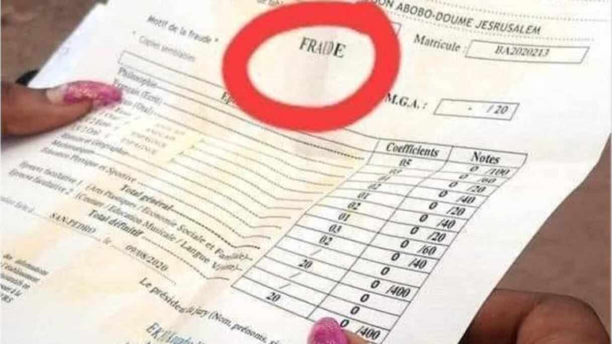 Bulletin de note d'un candidat exclu pour fraude