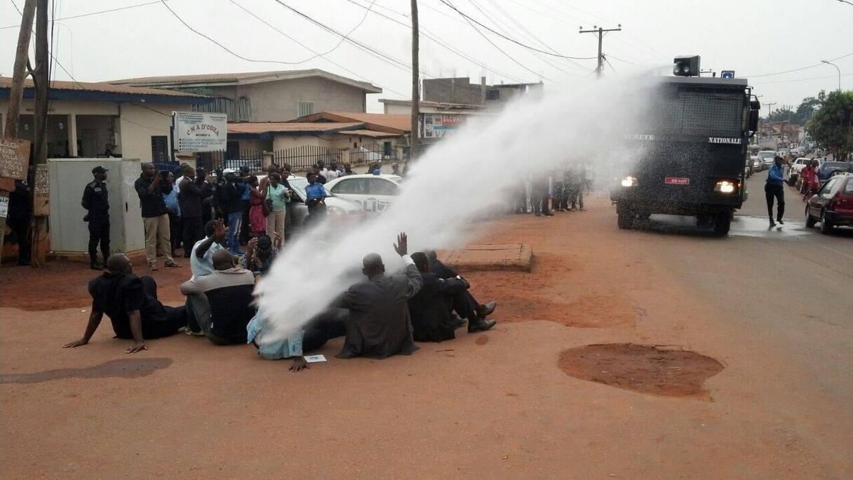 les revendications tournent autour de l'accès au poste de l'administration ou un refus d'une justice trop francophone.