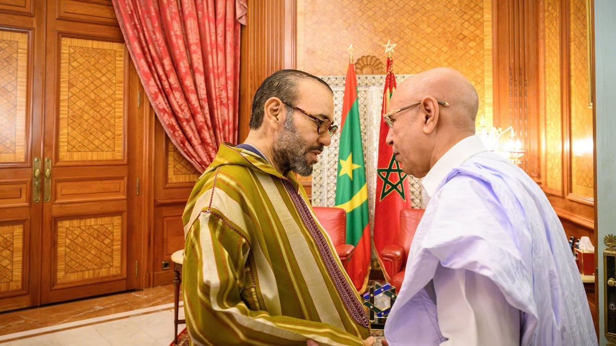Le roi Mohammed VI et le président mauritanien Mohamed Ould Cheikh El Ghazouani, vendredi 20 décembre 2024 au Palais royal de Casablanca. (MAP)