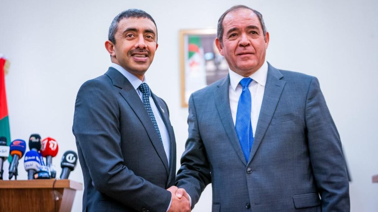 Sheikh Abdullah Ben Zayed, ministre émirati des Affaires étrangères et Sabri Boukadoum, son homologue algérien.