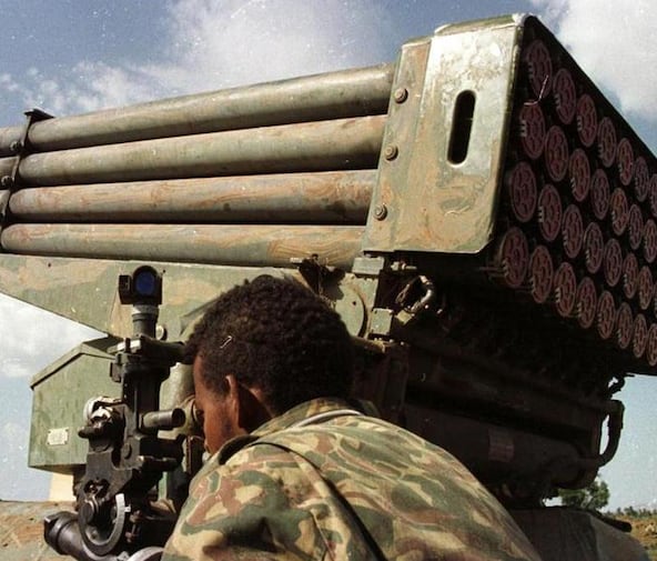 Le Front de libération des Peuples du Tigré (TPLF) a tiré des roquettes sur Asmara (Erythrée).