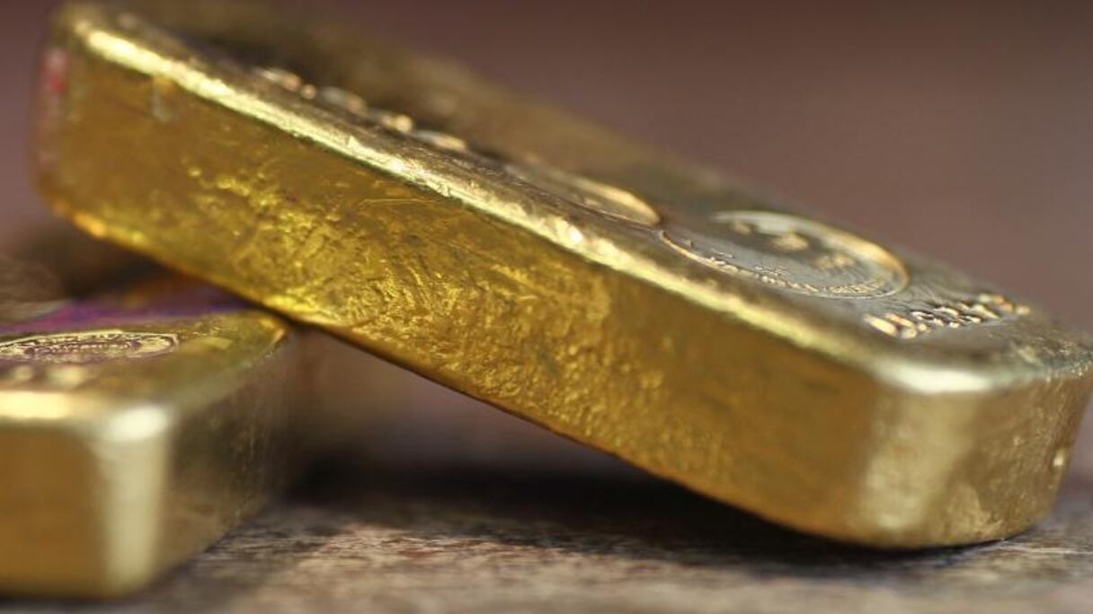 Des lingots d'or et d'argent se sont déversés sur la piste.